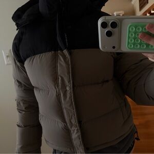 Short Aritzia Super Puffer Coat